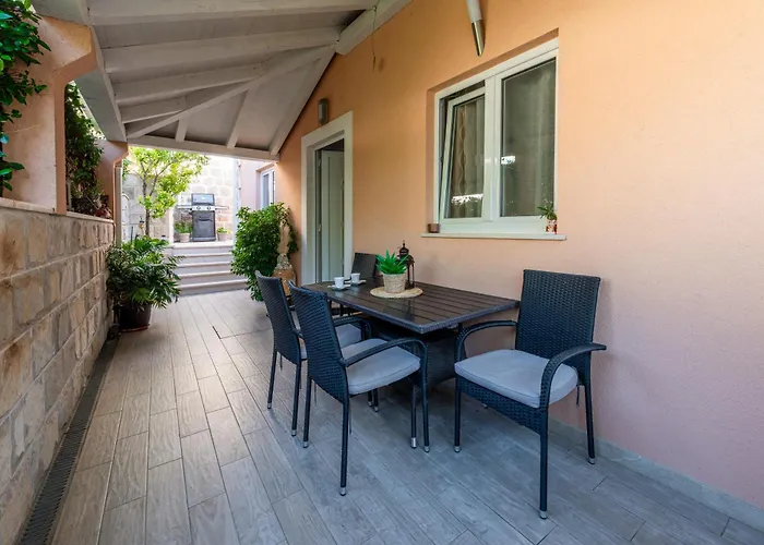 Vacation House Cavtat Holiday home