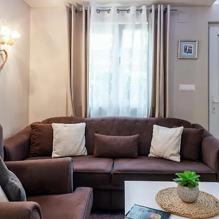 Vacation House Cavtat