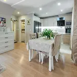Vacation House Cavtat بيت للعطل تْسافتات